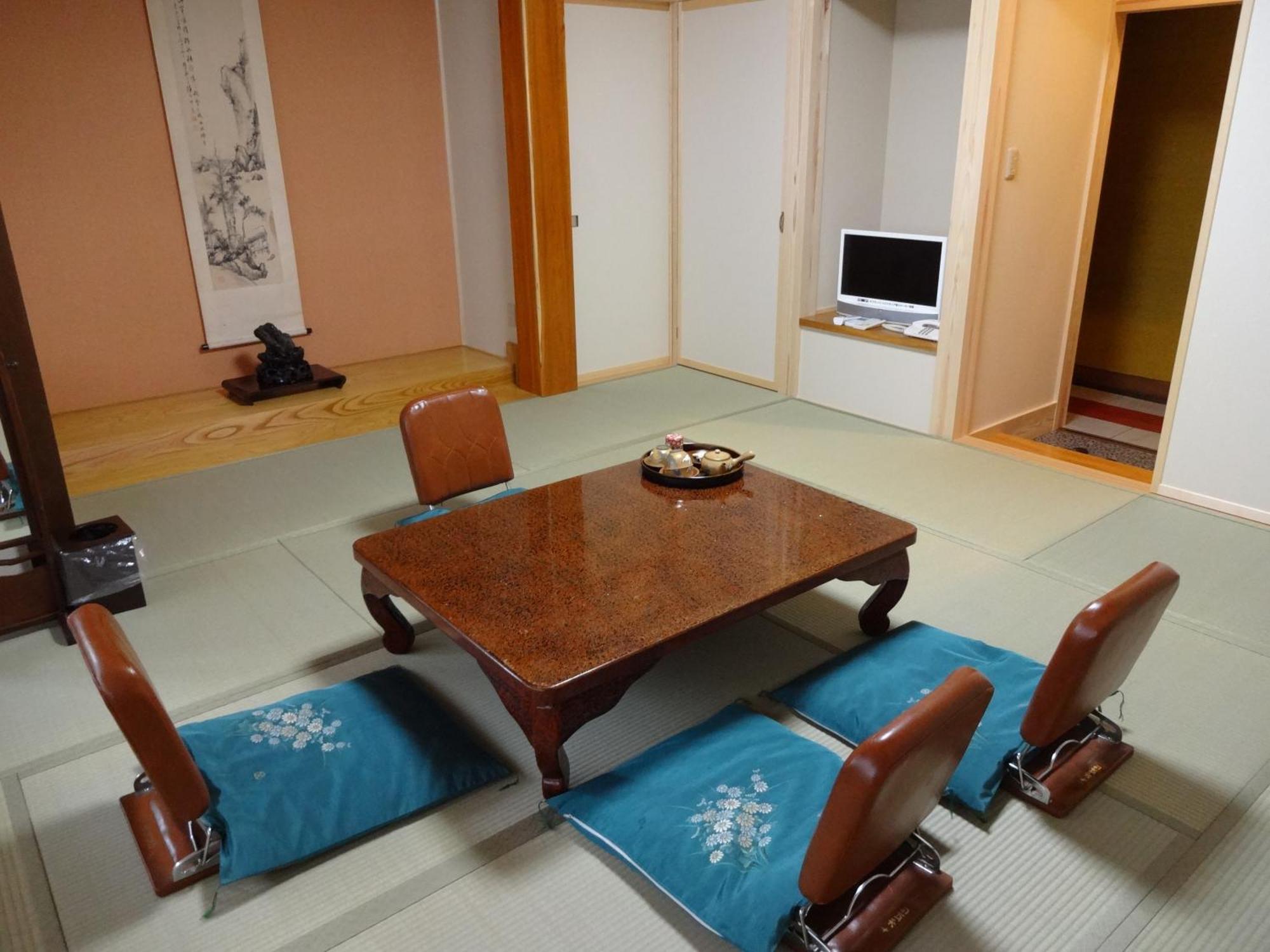 Chuokan Shimizuya Ryokan Nagano Quarto foto