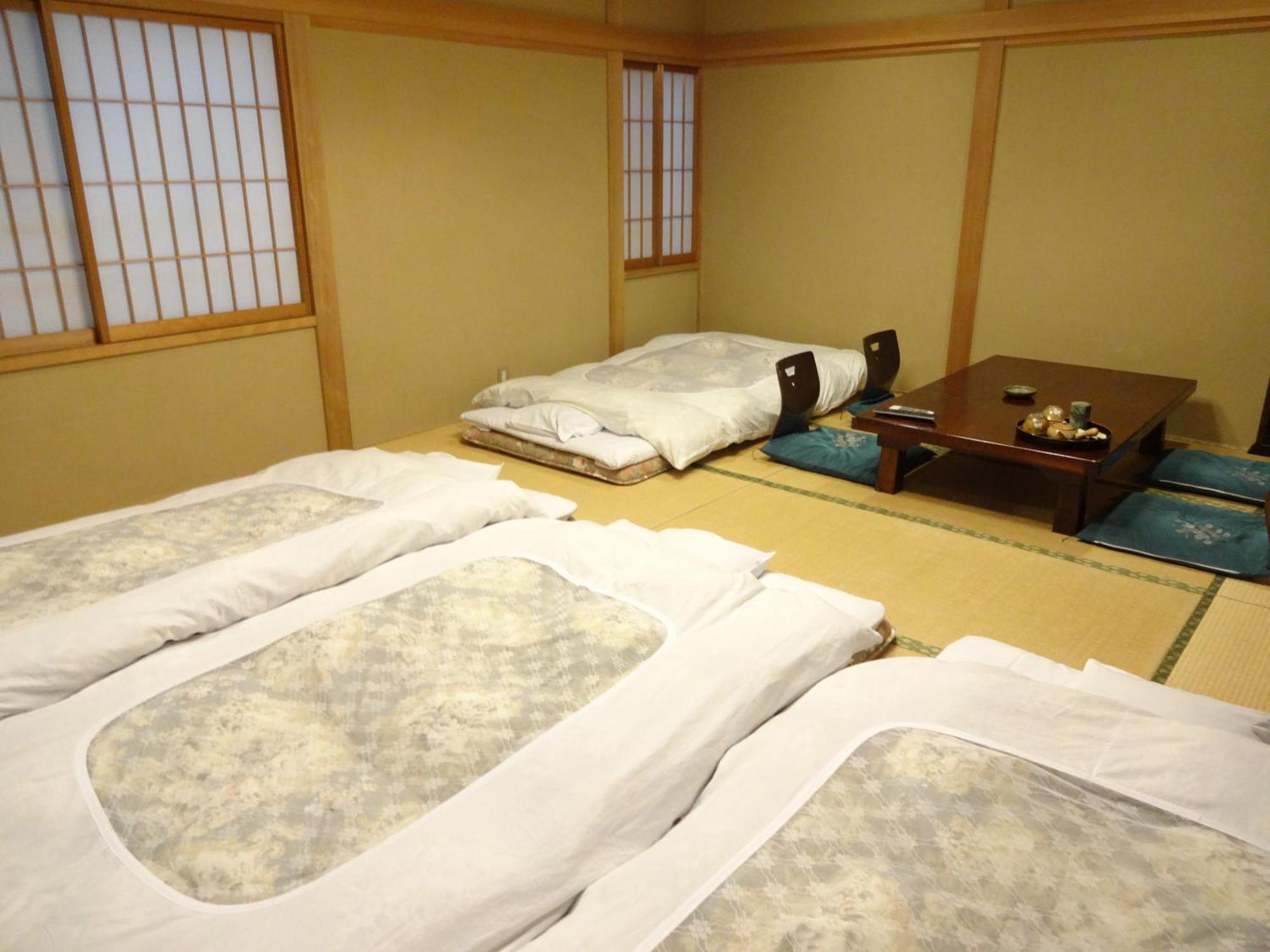 Chuokan Shimizuya Ryokan Nagano Quarto foto