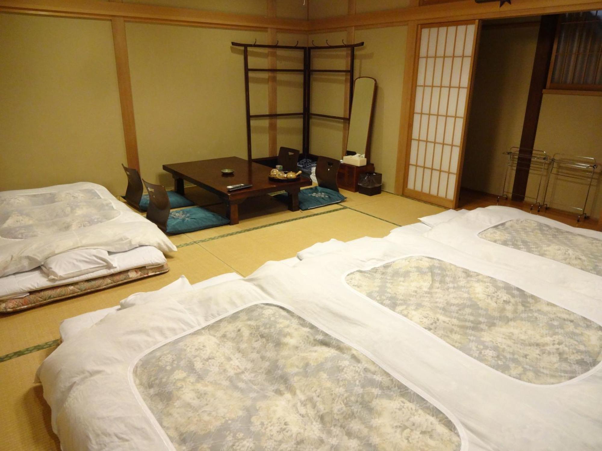 Chuokan Shimizuya Ryokan Nagano Quarto foto