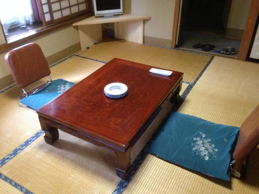 Chuokan Shimizuya Ryokan Nagano Quarto foto