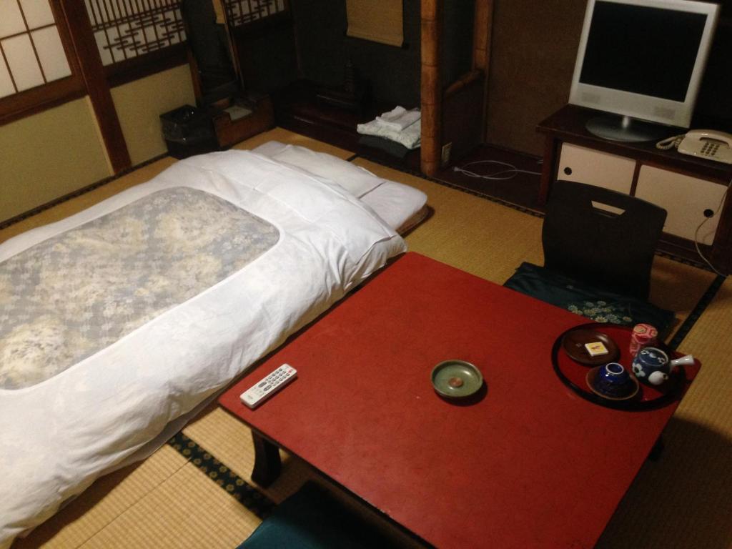 Chuokan Shimizuya Ryokan Nagano Quarto foto